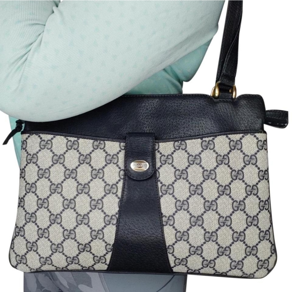 Authentic Vintage Gucci Shoulder Bag